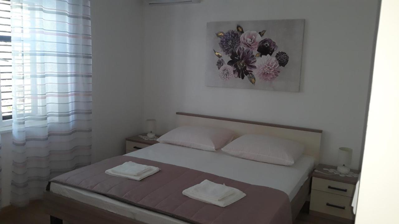 Mini Petra - Purple & Green With Kitchen And Garden Appartement Dubrovnik