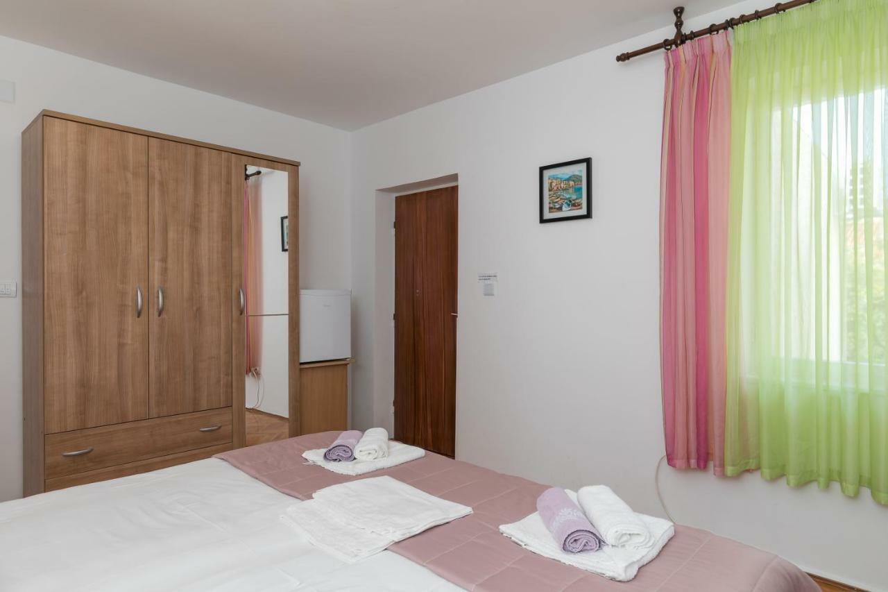 Appartement Mini Petra - Purple & Green With Kitchen And Garden Dubrovnik