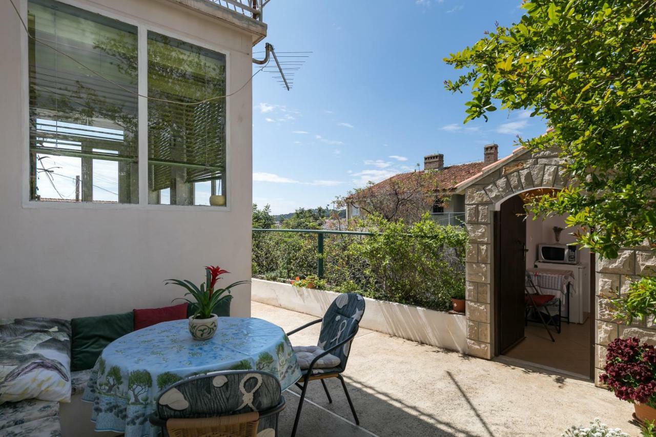 Mini Petra - Purple & Green With Kitchen And Garden Appartement Dubrovnik