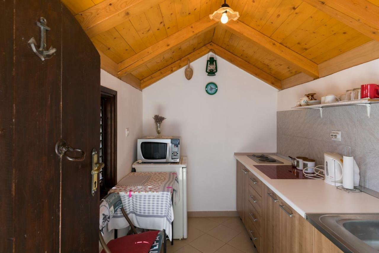 Mini Petra - Purple & Green With Kitchen And Garden Appartement Dubrovnik